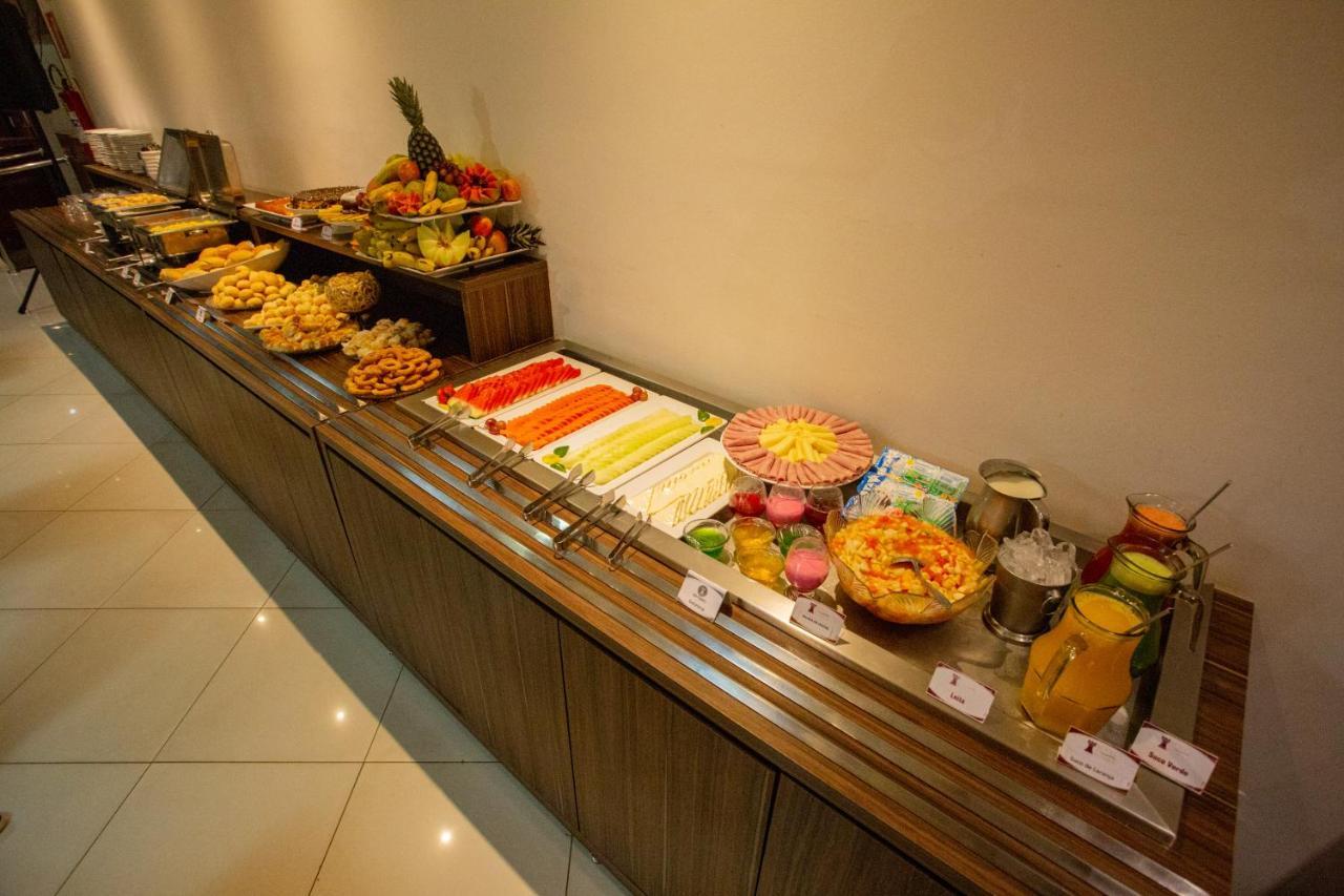 Hotel Carlton Plaza Torre Araxá Zewnętrze zdjęcie