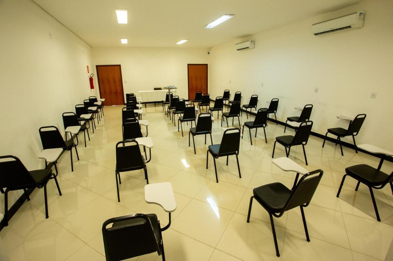 Hotel Carlton Plaza Torre Araxá Zewnętrze zdjęcie