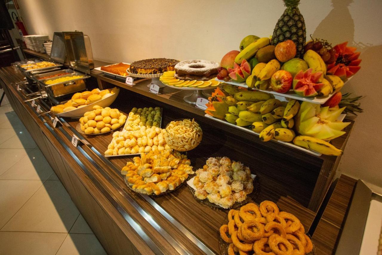 Hotel Carlton Plaza Torre Araxá Zewnętrze zdjęcie