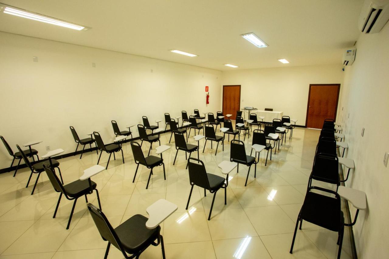 Hotel Carlton Plaza Torre Araxá Zewnętrze zdjęcie