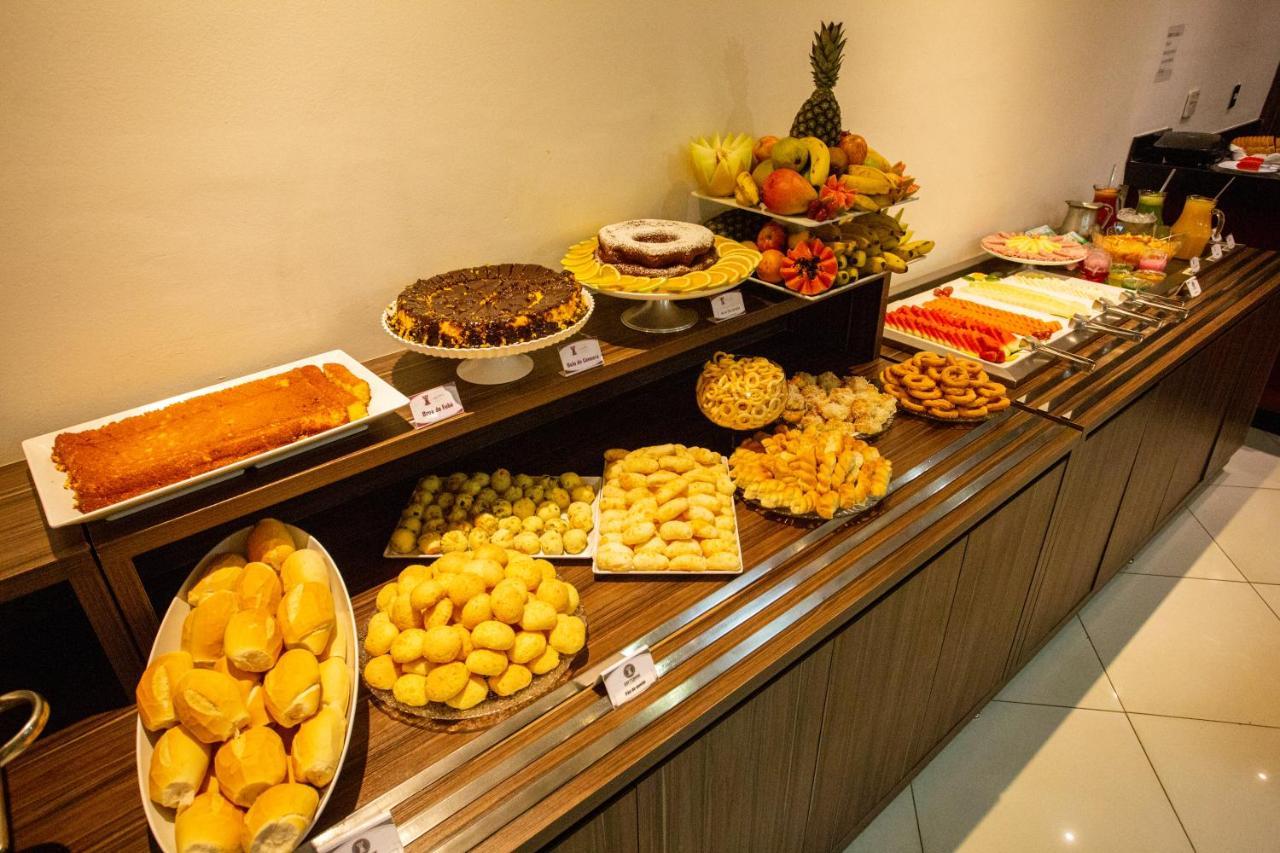 Hotel Carlton Plaza Torre Araxá Zewnętrze zdjęcie