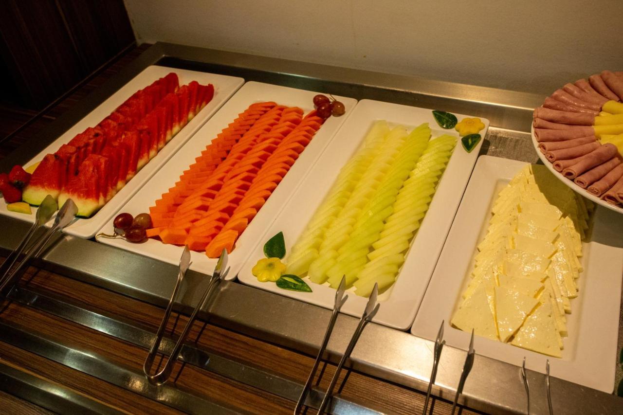 Hotel Carlton Plaza Torre Araxá Zewnętrze zdjęcie
