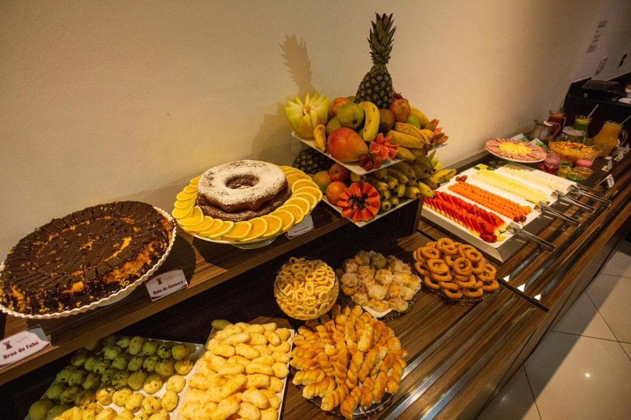 Hotel Carlton Plaza Torre Araxá Zewnętrze zdjęcie