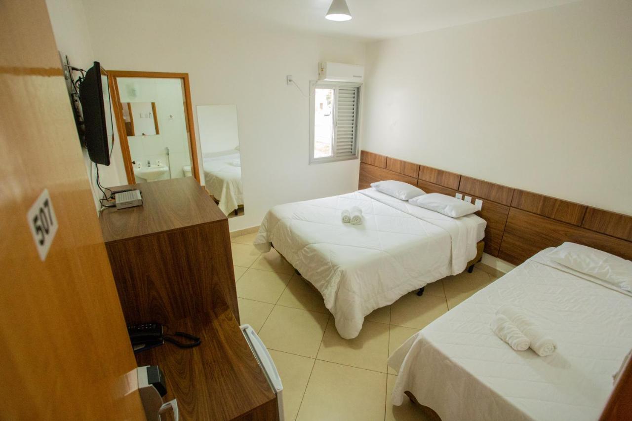 Hotel Carlton Plaza Torre Araxá Zewnętrze zdjęcie
